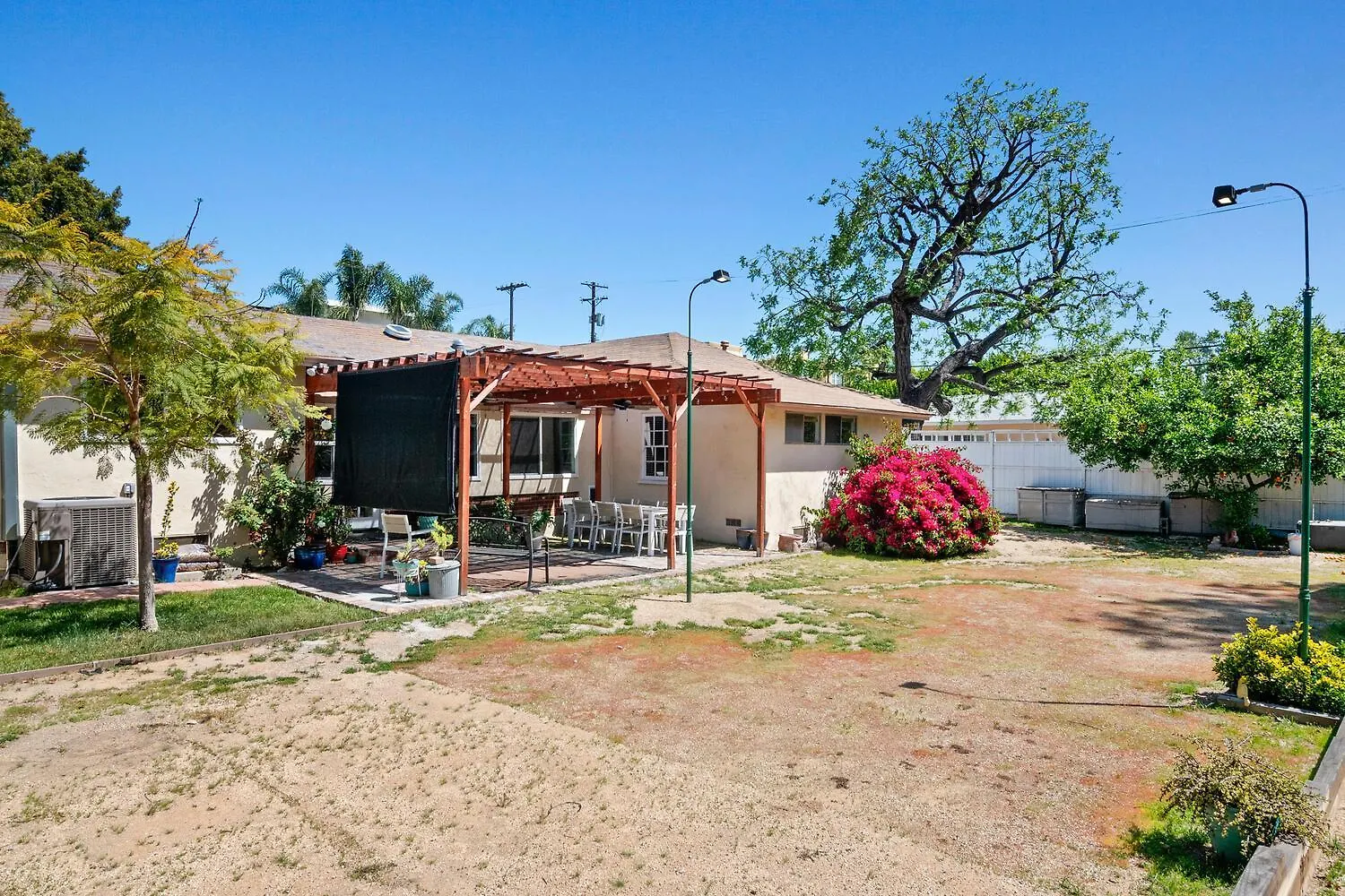 Modern 4Bed 3Bath Villa With Piano Near Universal Studio & Hollywood For 9 Los Angeles