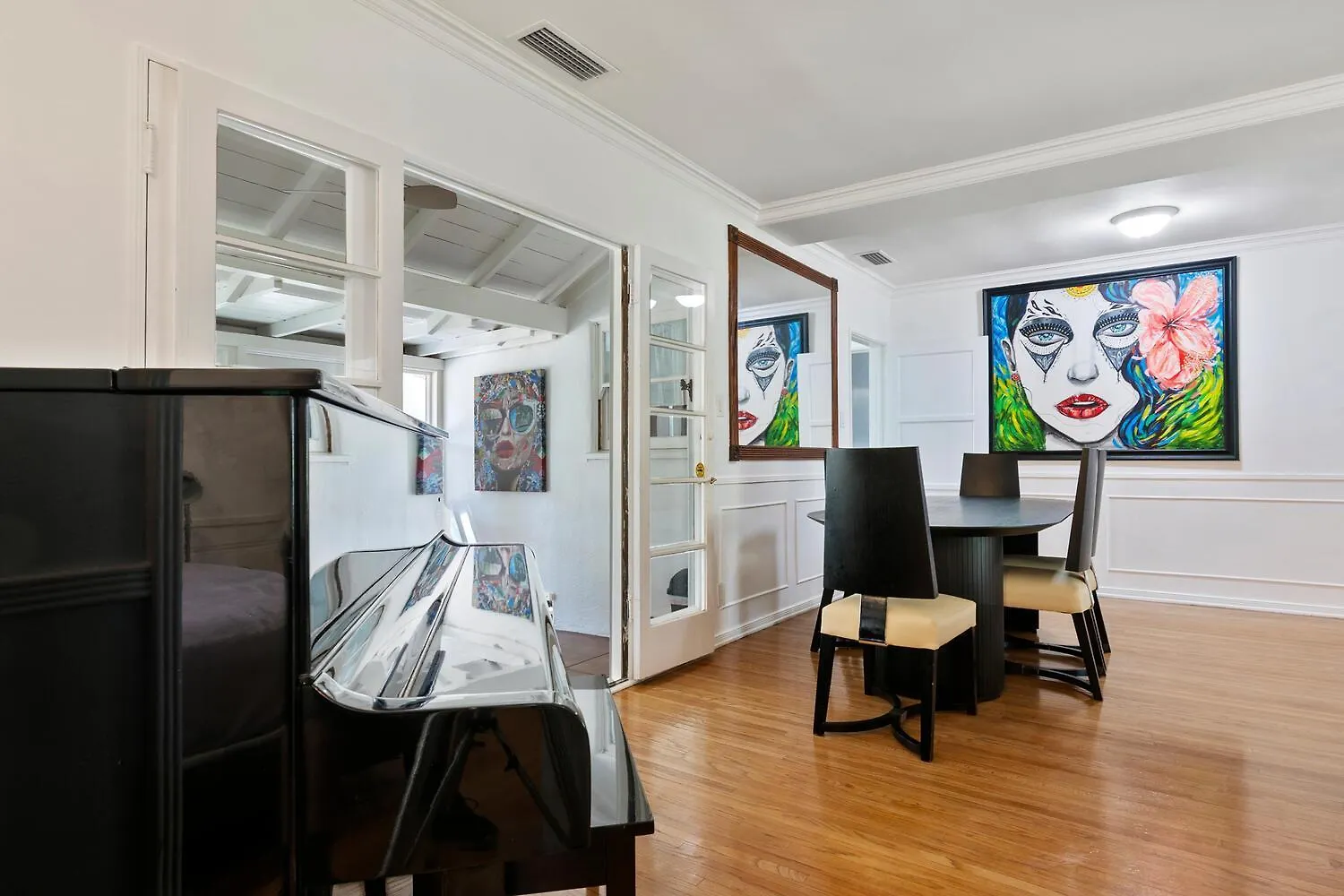 Modern 4Bed 3Bath Villa With Piano Near Universal Studio & Hollywood For 9 Los Angeles 0*,  United States