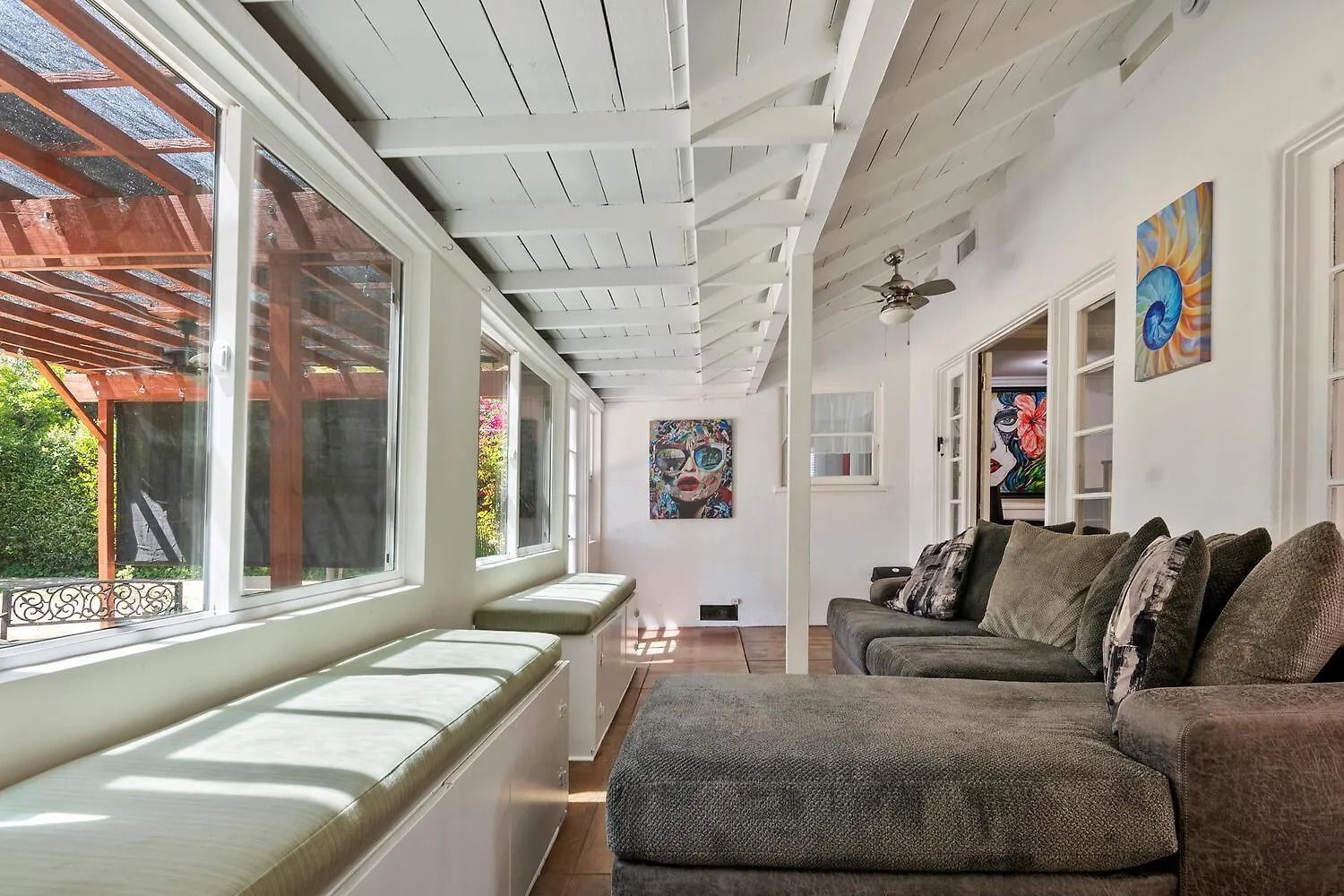 Modern 4Bed 3Bath Villa With Piano Near Universal Studio & Hollywood For 9 Los Angeles